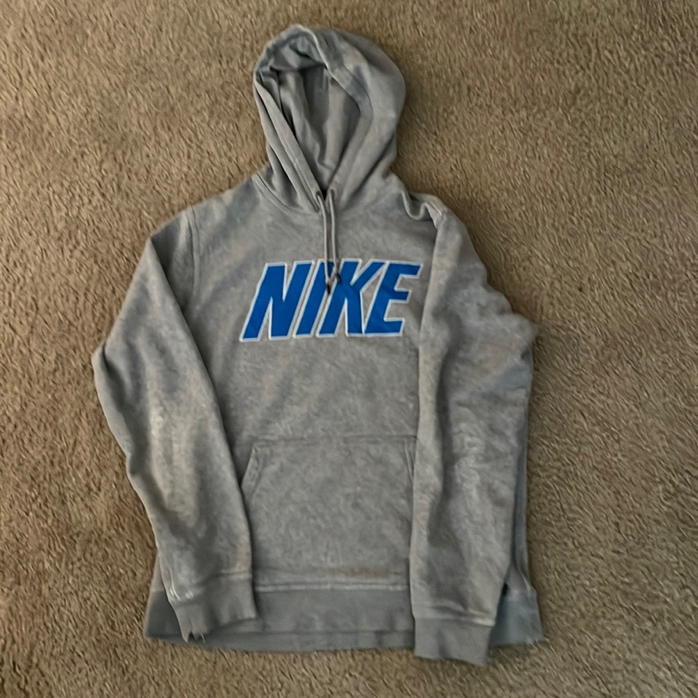Nike sweatshirt